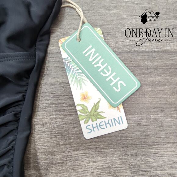 Shekini Twist Front Boyshort Swimdress One Piece Swimsuit Size S - Picture 4 of 8